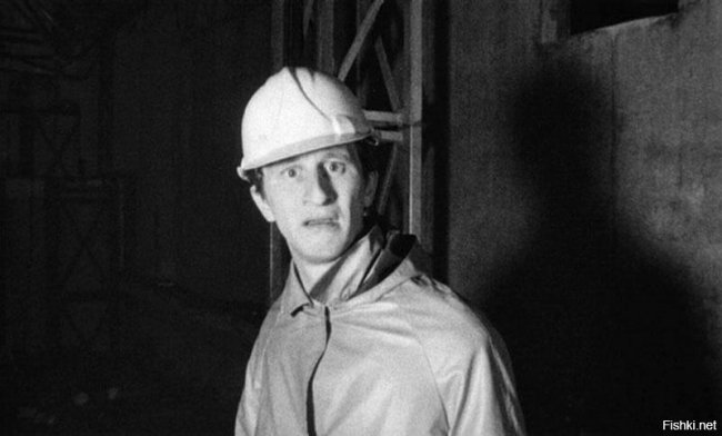 Человек кусает собаку - Трейлеры