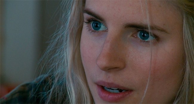 Фильм "Другая земля" (2011) - Трейлеры