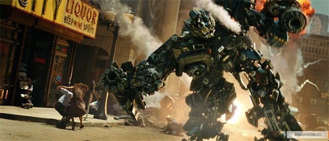 «Трансформеры» — американский фантастический боевик, снятый в 2007 году режиссёром Майклом Бэем - Трейлеры
