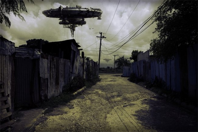 «Район № 9» (англ. District 9) - Трейлеры