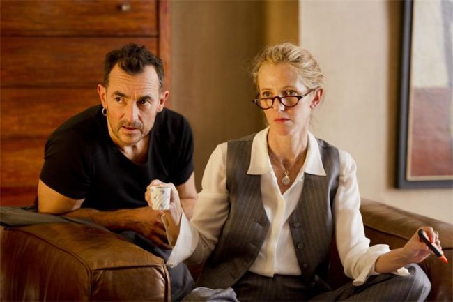 9 месяцев строгого режима (2014) - Трейлеры