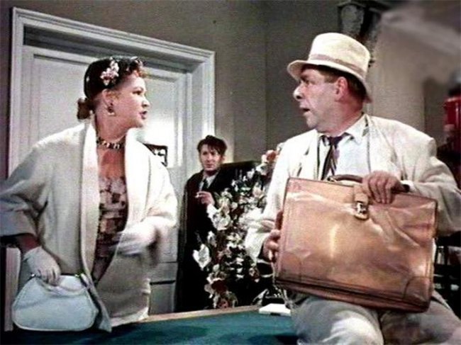 Жених с того света - Трейлеры