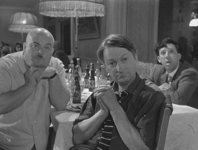 Дайте жалобную книгу - Трейлеры