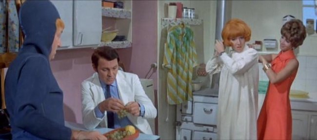 «Маленький купальщик», фильм, 1968 г. - Трейлеры