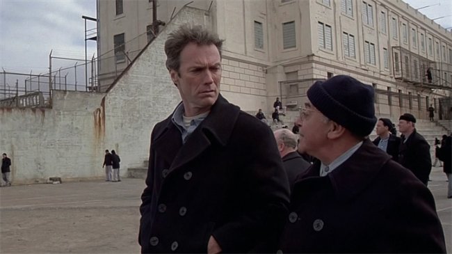 Побег из Алькатраса - Трейлеры