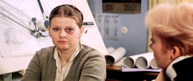 Самая обаятельная и привлекательная - Трейлеры