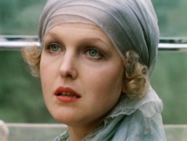 Фильм «Раба любви» - Трейлеры