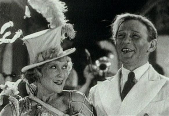 Кинокомедия «Весёлые ребята» - Трейлеры