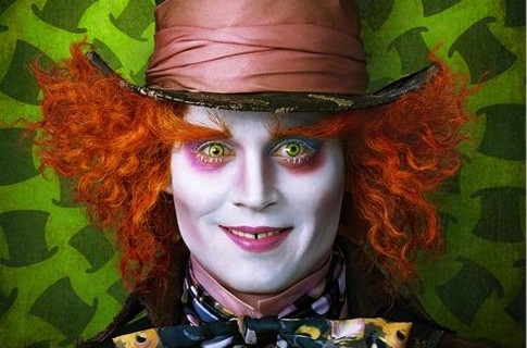 БЕЗУМНЫЙ ШЛЯПНИК "Алиса в стране чудес" - Трейлеры