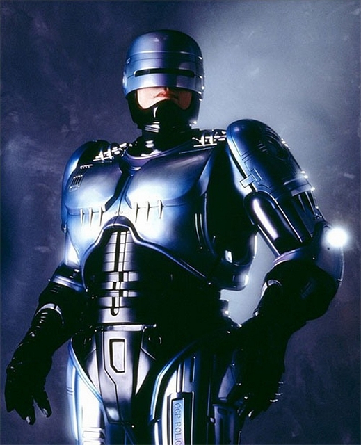 RoboCop «Робот-полицейский» - Трейлеры
