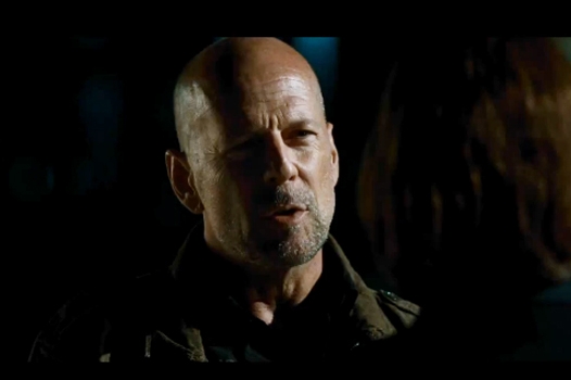 кино Средь бела дня - Трейлеры