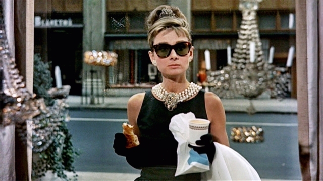 Завтрак У Тиффани ( Breakfast at Tiffany's ) - Трейлеры Завтрак У Тиффани ( Breakfast at Tiffany's ) - Трейлеры
