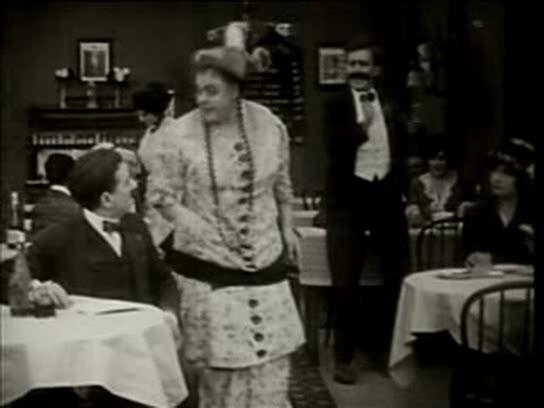 Комедия "Прерванный роман Тилли" - Трейлеры Комедия "Прерванный роман Тилли" - Трейлеры