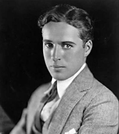 Фильмы Чарли Чаплина - Трейлеры