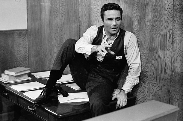 Питер Фальк -звезда сериала «Коломбо» - Биографии