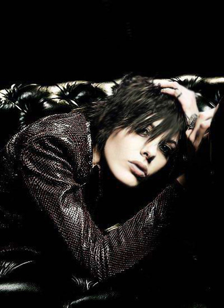 Кэтрин Сиан Монниг (Мённиг) - Биографии