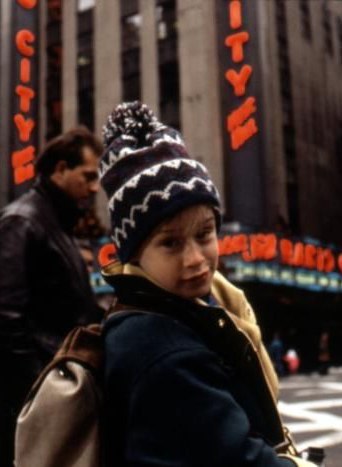 Главный герой фильма "Один дома" - Кевин Маккалистер - Биографии