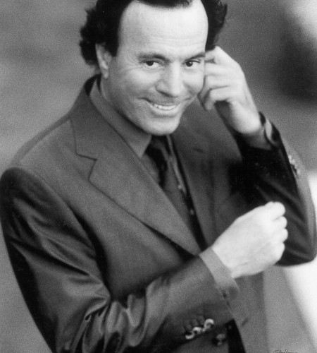 Хулио Иглесиас (Julio Iglesias) биография певца, фото, личная жизнь, его жена и дети 2017 - Российские актеры.