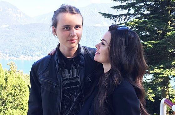 Биография Анастасии Заворотнюк - Иностранные актеры.