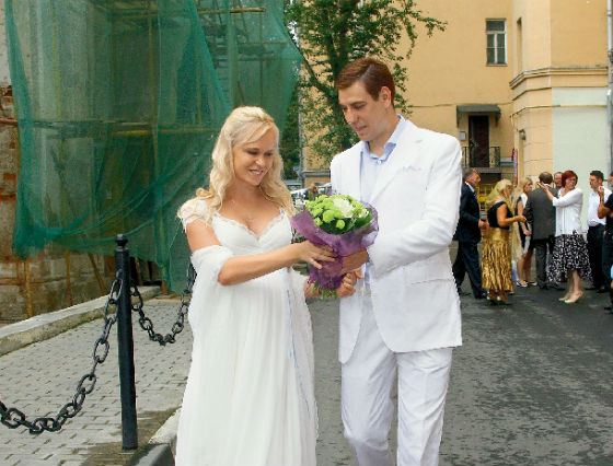 Дмитрий Дюжев биография актера, фото, жена и сын Дмитрия Дюжева (сколько лет) - Иностранные актеры.