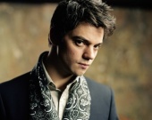 Доминик Купер вернется к роли Ская в "Мамма Миа 2" Доминик Купер вернется к роли Ская в "Мамма Миа 2"