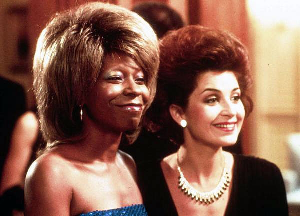 Великолепные фильмы с ВУПИ ГОЛДБЕРГ - Биографии Великолепные фильмы с ВУПИ ГОЛДБЕРГ - Биографии