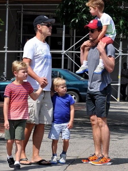 Биография Мэтта Бомера - Иностранные актеры.