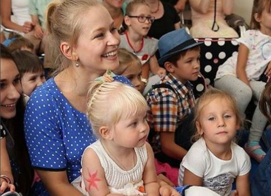 Биография Юлии Пересильд - Режиссеры. Биография Юлии Пересильд - Режиссеры.