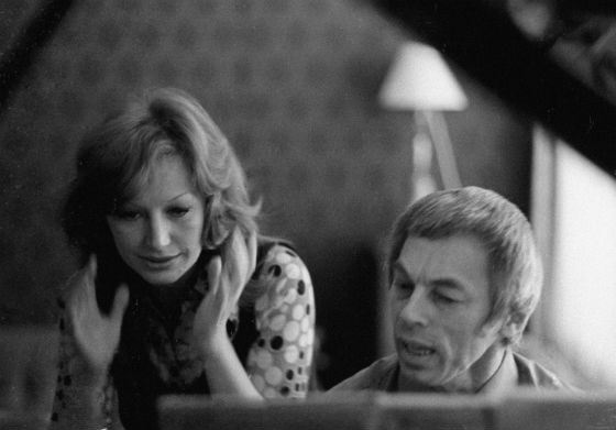 Биография Аллы Пугачевой - Иностранные актеры.