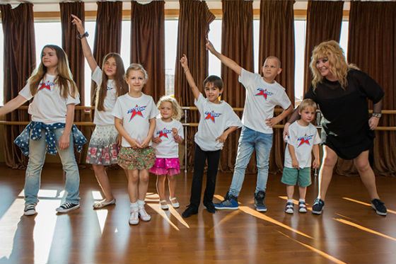 Биография Аллы Пугачевой - Иностранные актеры.