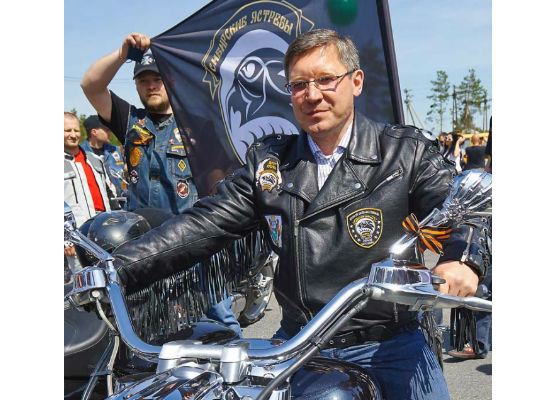 Биография Владимира Якушева - Режиссеры.