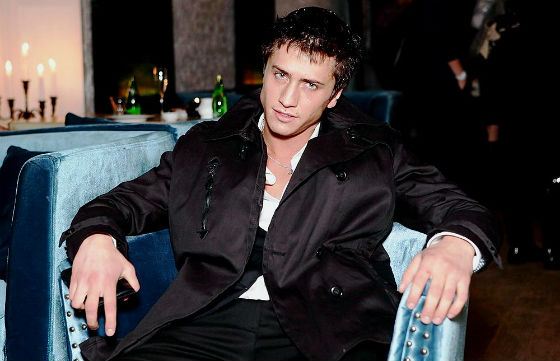 Биография Павла Прилучного - Режиссеры.