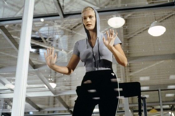 Биография Наташи Хенстридж - Режиссеры. Биография Наташи Хенстридж - Режиссеры.