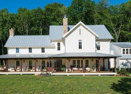 Майли Сайрус стала владелицей фермы