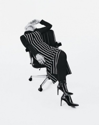 Оскароносная Хелен Миррен в элегантных и строгих образах