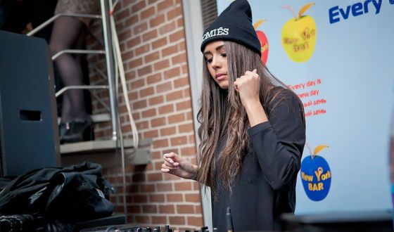 Биография Дианы Мелисон - Российские актеры.