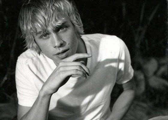 Биография Чарли Ханнэма - Российские актеры.