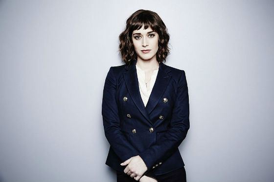 Биография Лиззи Каплан - Иностранные актеры.