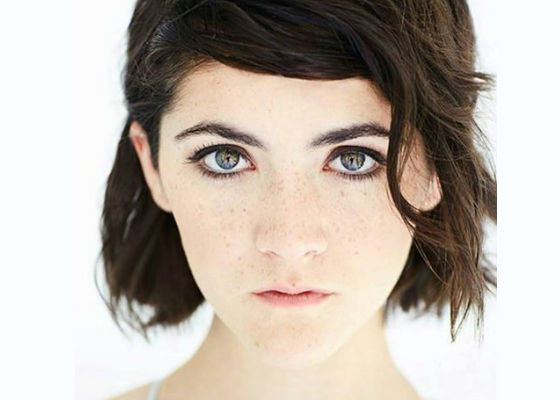 Биография Изабель Фурман - Иностранные актеры.