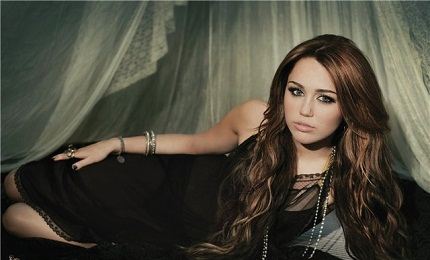 Биография Майли Сайрус - Режиссеры.