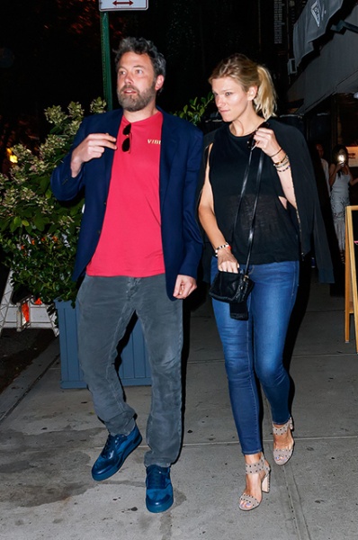 Бен Аффлек и его возлюбленная провели выходные в Нью-Йорке