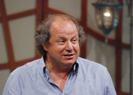 Биография Дмитрия Астрахана - Режиссеры. Биография Дмитрия Астрахана - Режиссеры.