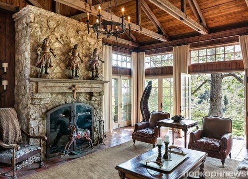 Мел Гибсон продает "замок" в Малибу