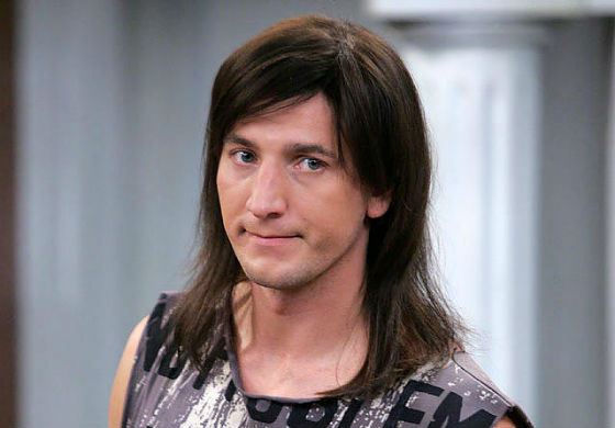 Биография Александра Устюгова - Российские актеры.