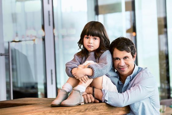 Биография Павла Деревянко - Российские актеры.