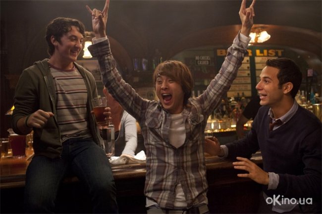 Фильм 21 и больше (2013) - Трейлеры