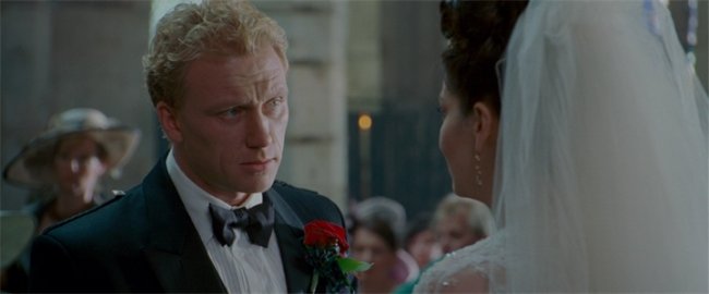 Друг невесты - Трейлеры