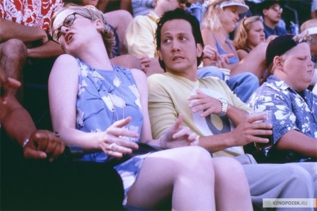 Мужчина по вызову - Трейлеры