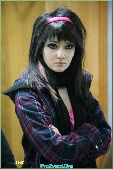 сериал Детка - Трейлеры