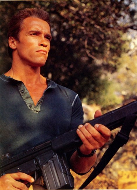 Фильм Коммандос - Трейлеры